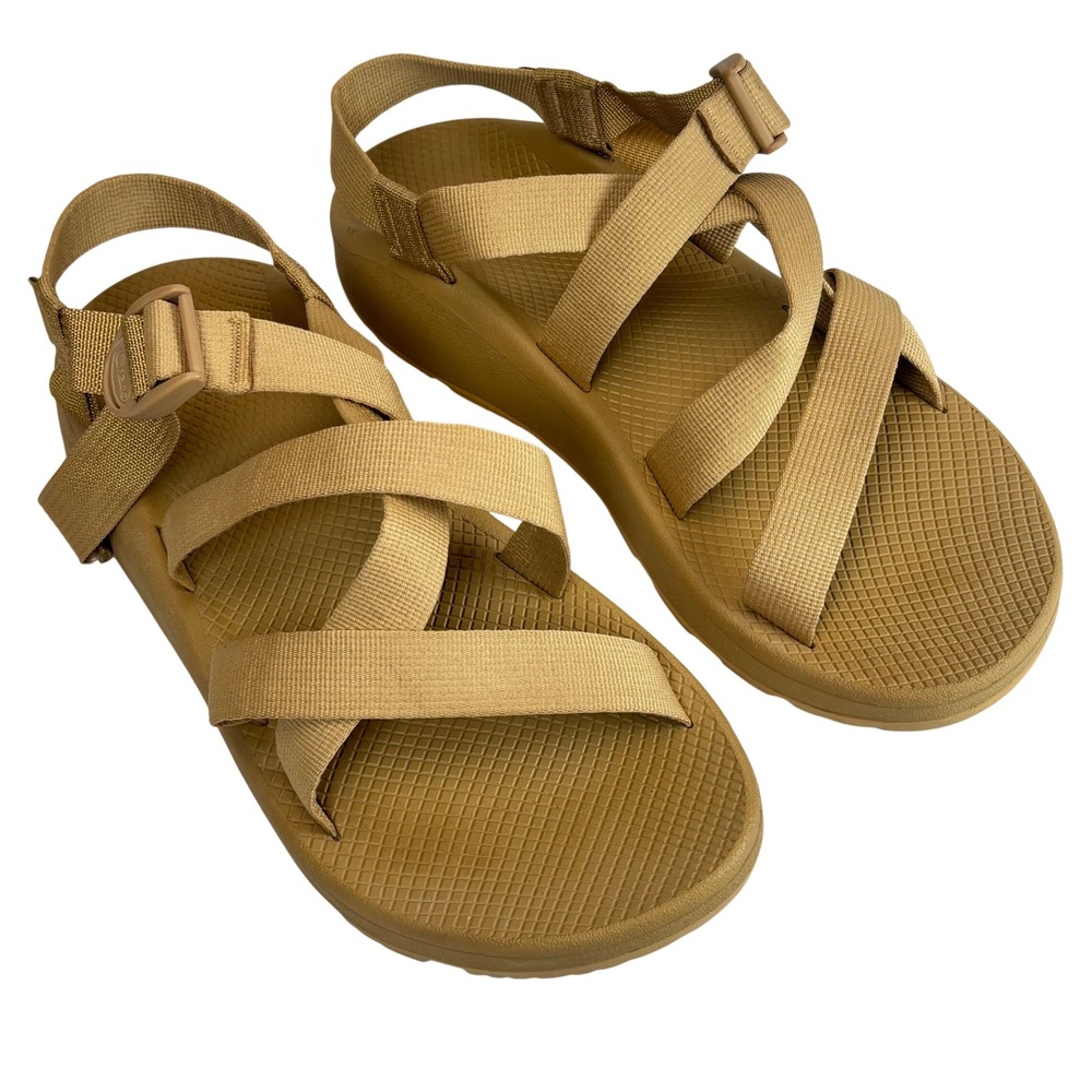 Chaco Z/Cloud Sport Sandals Mens 13 Tan Strappy Buckle Outdoor Gorpcore J106761